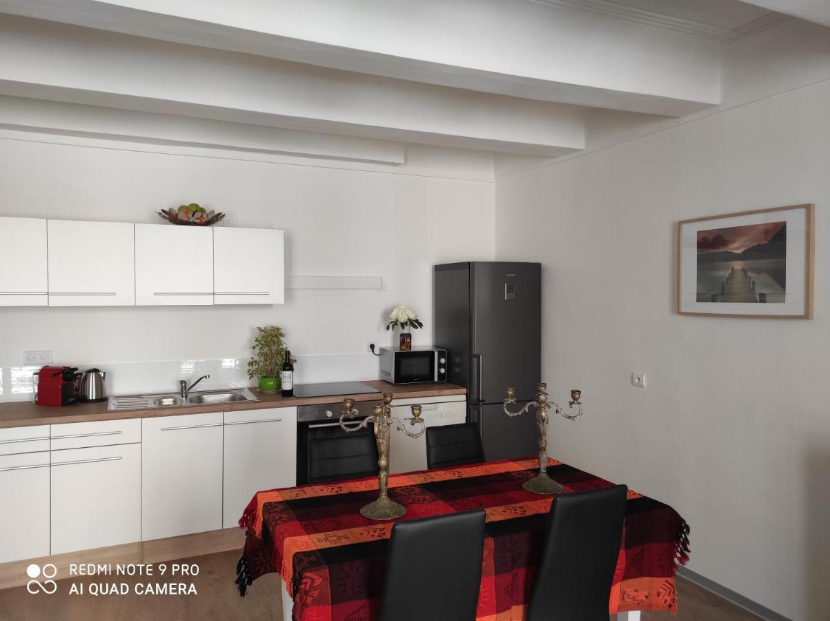 Suite Française Old Town Antibes Extérieur photo