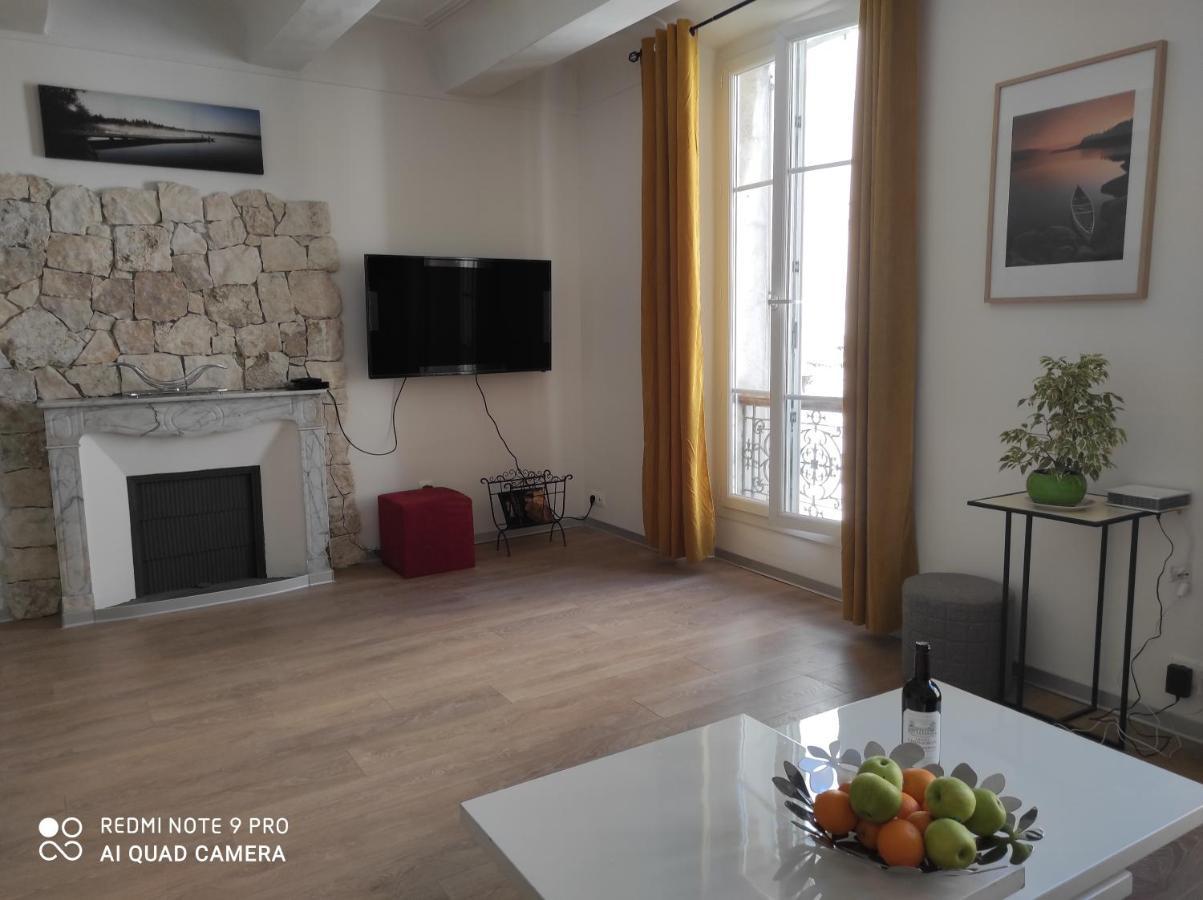 Suite Française Old Town Antibes Extérieur photo