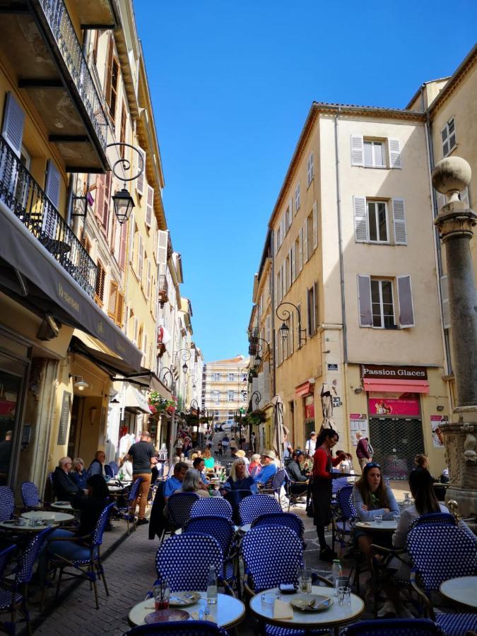 Suite Française Old Town Antibes Extérieur photo